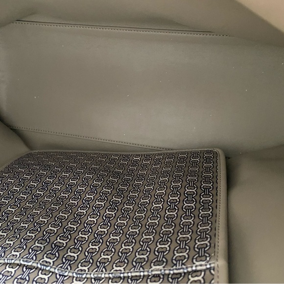 Tory Burch tote - Picture 5 of 5